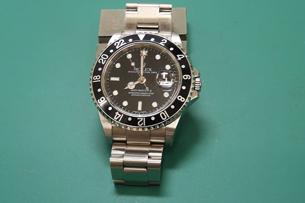 ROLEX ロレックス Ref16710GMTマスターⅡSSのオーバーホールと研磨仕上げの修理・料金の紹介です。