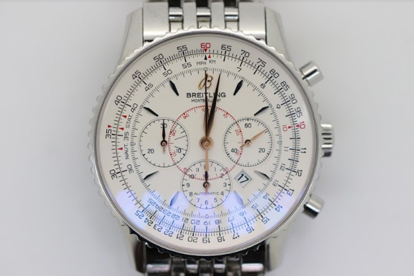 BREITLING　ブライトリング Ref A41370 モンブリラン 自動巻きオーバーホール及びゼンマイ交換修理・料金の紹介です。