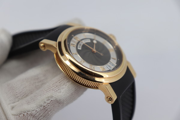 ブレゲ　ベルトバックル溶接修理　料金のご紹介