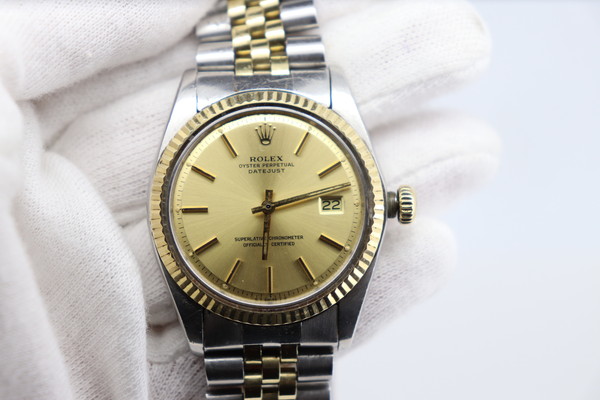 ロレックス　デイトジャスト　分解調整と研磨仕上げ　料金のご紹介