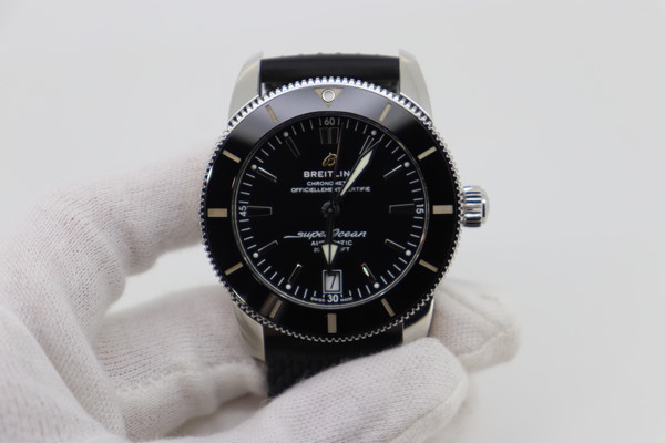 ブライトリング　スーパーオーシャン　分解調整　料金のご紹介