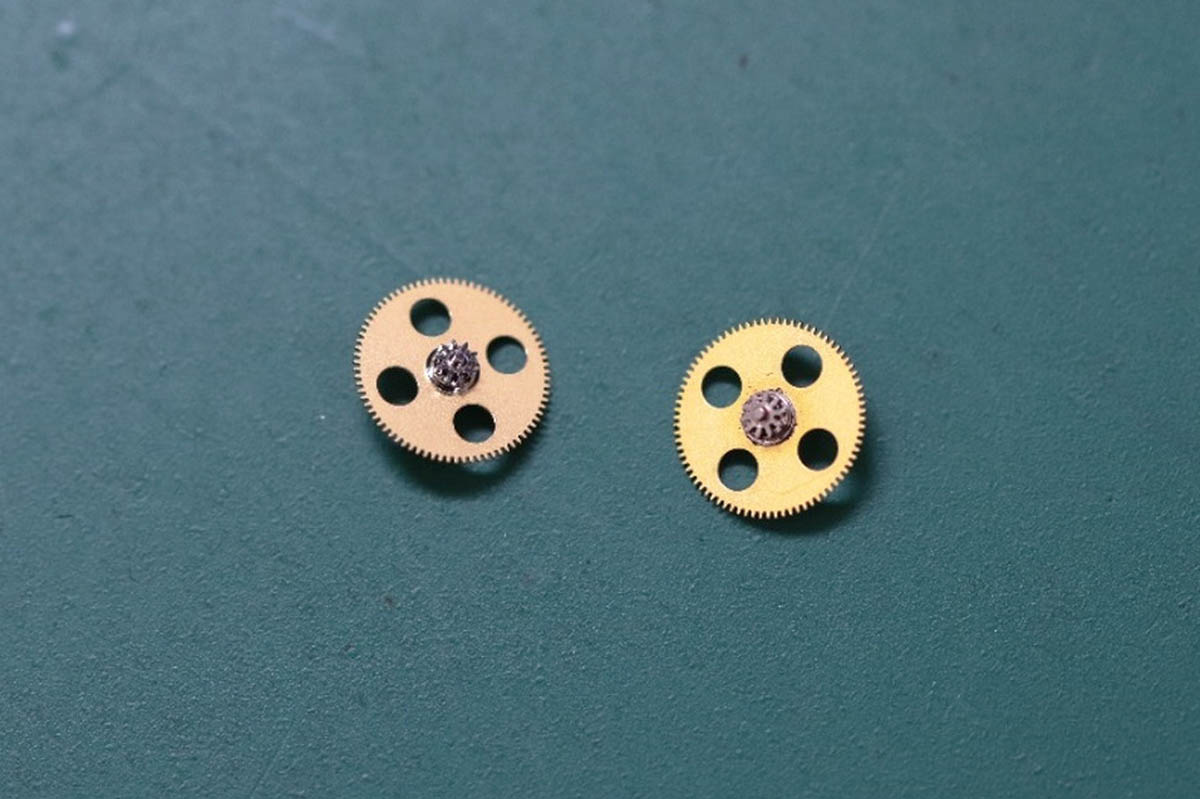 ロレックス ROLEX　オイスターパーペチュアル（Oyster Perpetual）デイト　紳士用 キャリバー：3135 修理事例7